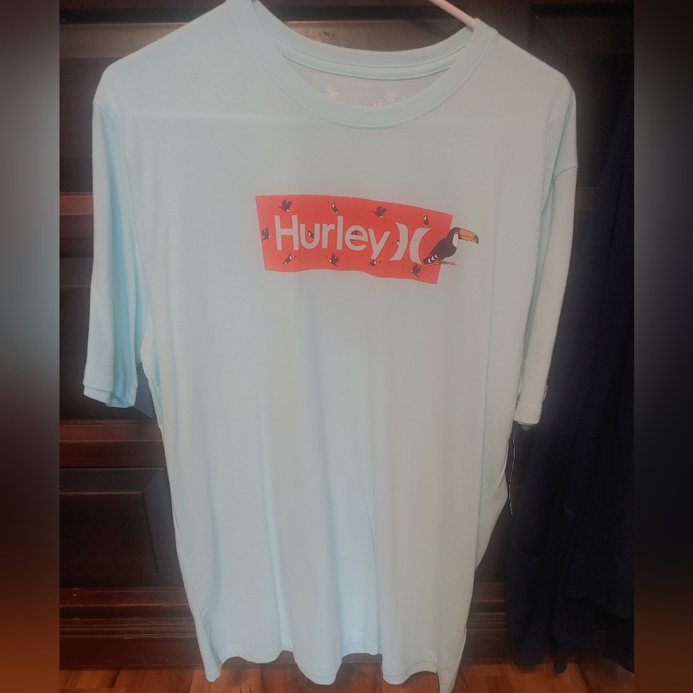 Hurley Tee shirt Men's BNWT
